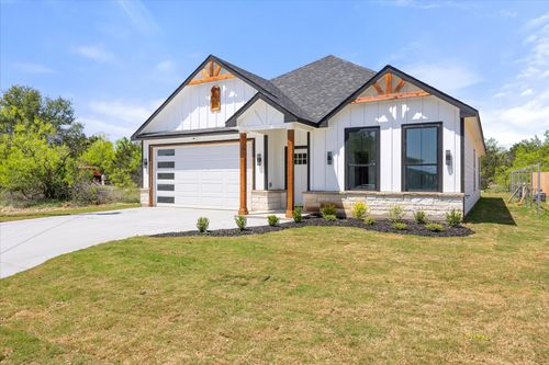 3005 Centaurus Way, Granbury, TX, 76048-5755 | Card Image