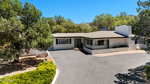 315 Robinson Dr, Prescott, AZ, 86303-3325 | Card Image