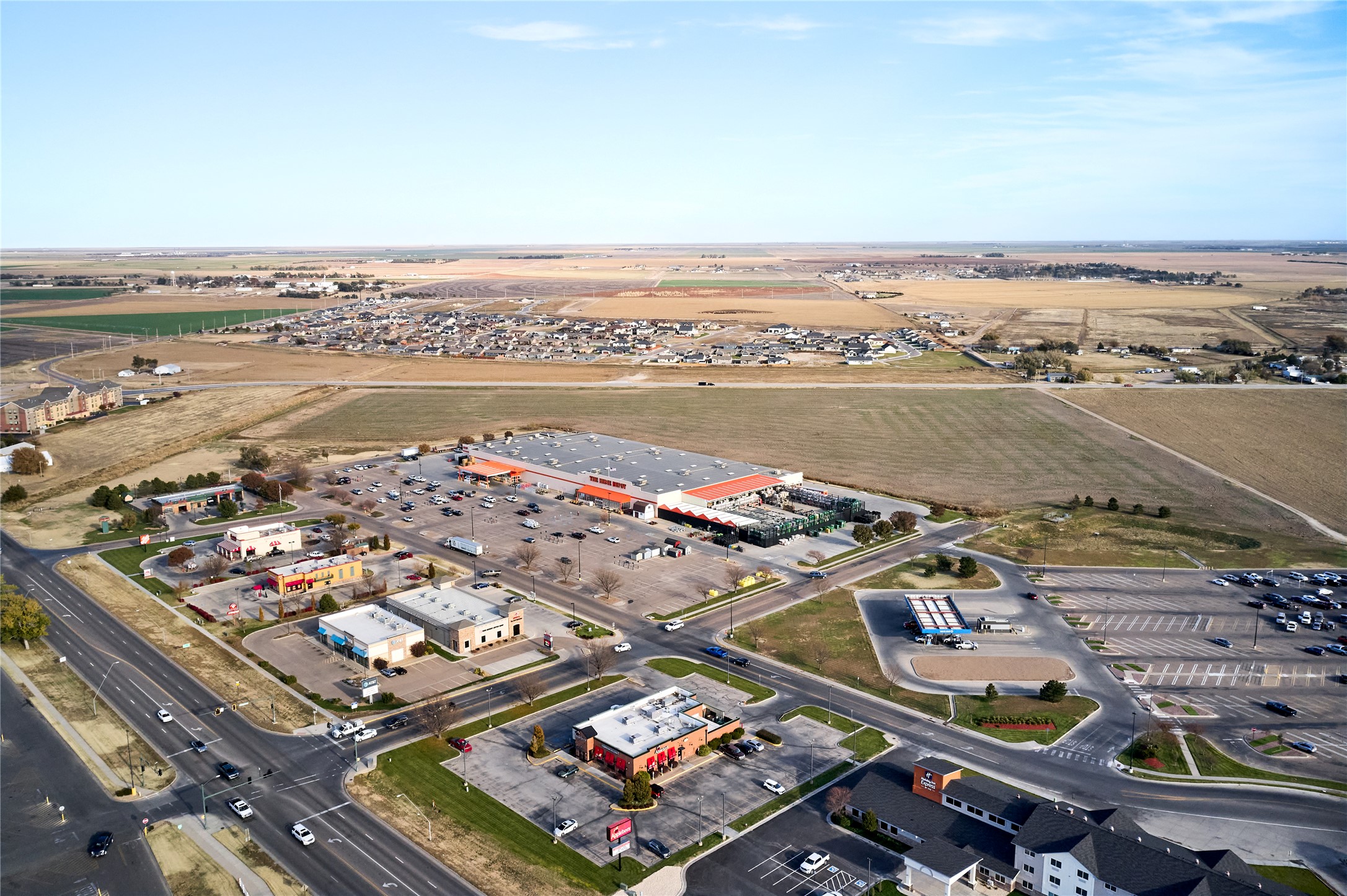 Land in Garden City