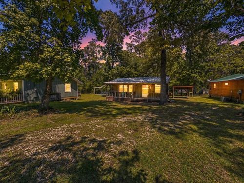 206 Tallow St, Onalaska, TX, 77360-7762 | Card Image