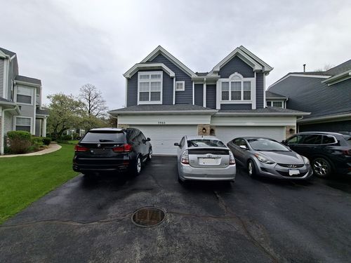 3960 Vesper Ct, Naperville, IL, 60564-7136 | Card Image