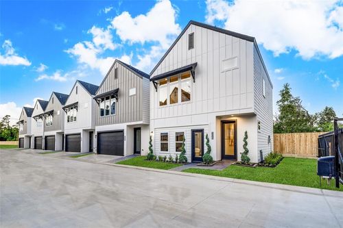 6507 Old Olive Tree Dr, Houston, TX, 77091 | Card Image