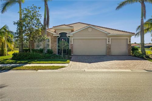 3181 Royal Gardens Ave, FORT MYERS, FL, 33916-4581 | Card Image