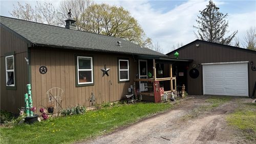 3719 Middle Cheshire Rd, Canandaigua, NY, 14424-8318 | Card Image