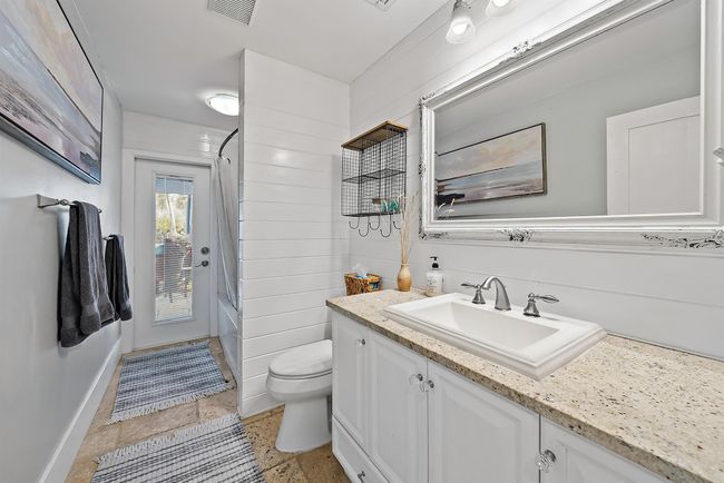 556 Sw Rustic Cir, House other with 3 bedrooms, 2 bathrooms and null parking in Stuart FL | Image 37
