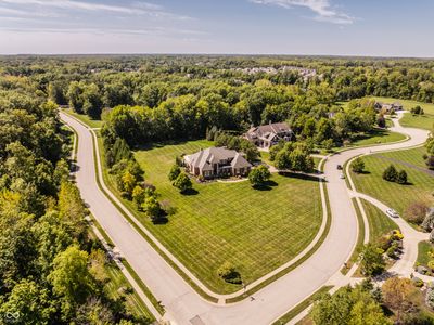 4079 Wild Wood Court, House other with 6 bedrooms, 6 bathrooms and null parking in Zionsville IN | Image 3