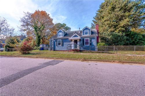 2917 Leo St, Norfolk, VA, 23504-1714 | Card Image