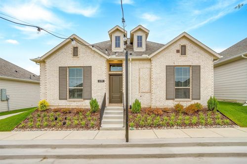6138 Lavanda Ave, Fort Worth, TX, 76126-4643 | Card Image