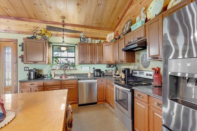 1111 Kyker Ln, House other with 3 bedrooms, 2 bathrooms and null parking in Pottsboro TX | Image 10