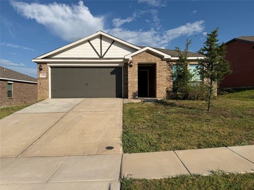 740 Saratoga Ln, Seagoville, TX, 75159-1811 | Card Image
