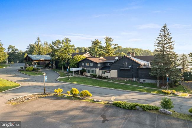 7 Red Oak Rd, House other with 3 bedrooms, 3 bathrooms and null parking in Lake Harmony PA | Image 95