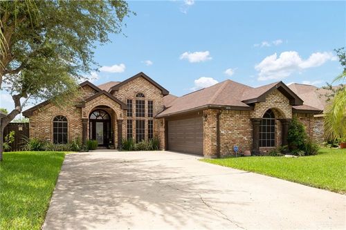 4108 San Roman St, Mission, TX, 78572-7304 | Card Image