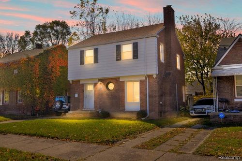 5779 Oldtown St, Detroit, MI, 48224-2026 | Card Image