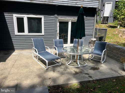 14915 River Rd, POTOMAC, MD, 20854-6029 | Card Image