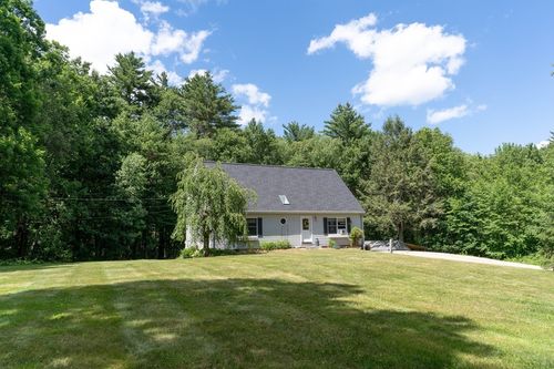 1 Barefoot Ln, Brookfield, MA, 01506-1879 | Card Image