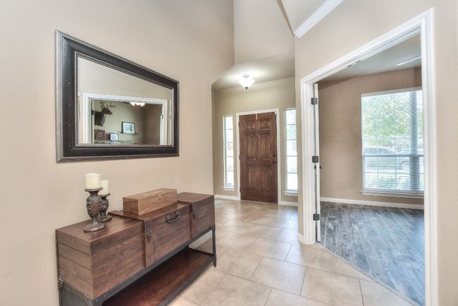 Foyer/Entry | Image 5