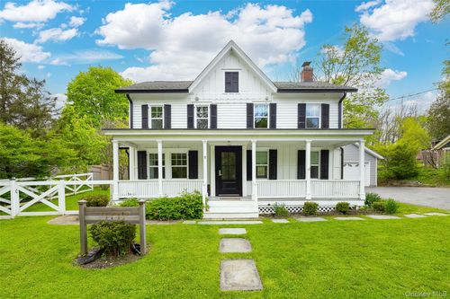 5 Valley Farm Rd, Millbrook, NY, 12545-5309 | Card Image