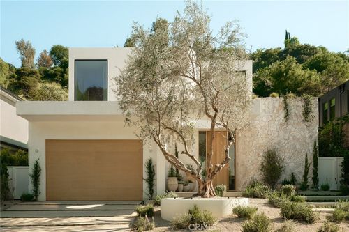 3712 Goodland Ave, Studio City, CA, 91604-2312 | Card Image