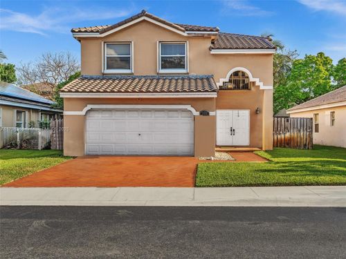 10273 Sw 16th Ct, Pembroke Pines, FL, 33025-4751 | Card Image