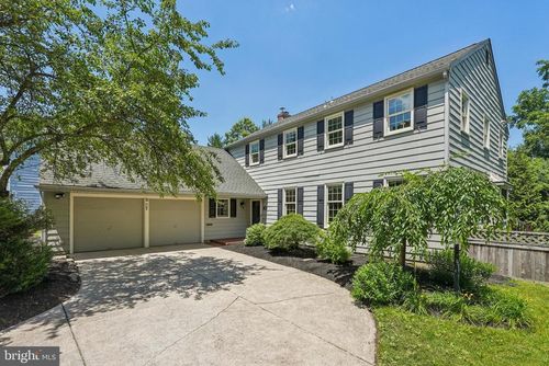 10 Rooftree Rd, CHERRY HILL, NJ, 08003-1821 | Card Image