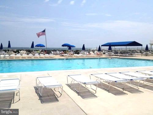 a125-725 Allen Dr, North Wildwood, NJ, 08260-6029 | Card Image