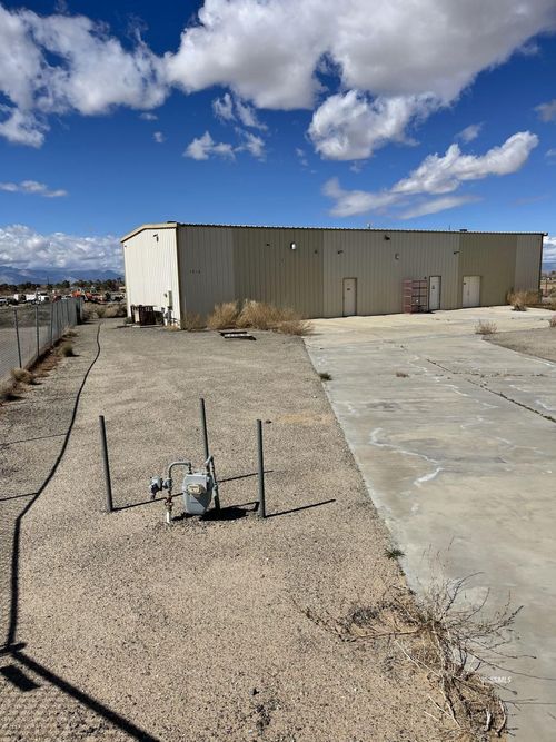 1014 Kyle Ct, Ridgecrest, CA, 93555 | Card Image