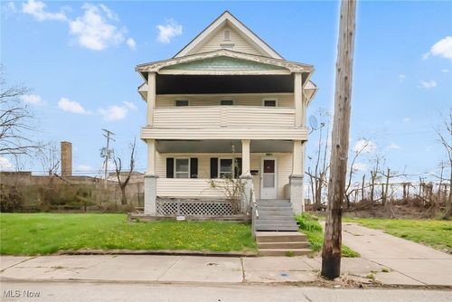 1141 E 148th St, Cleveland, OH, 44110-3326 | Card Image