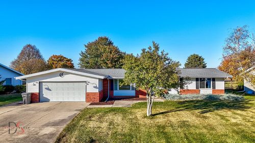 2 Clover Ct, Grand Ridge, IL, 61325-9796 | Card Image