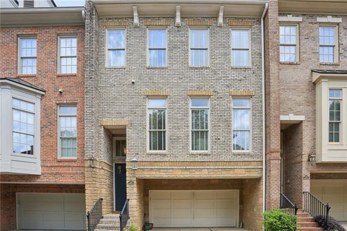 12 Candler Grove Dr, Decatur, GA, 30030-5504 | Card Image