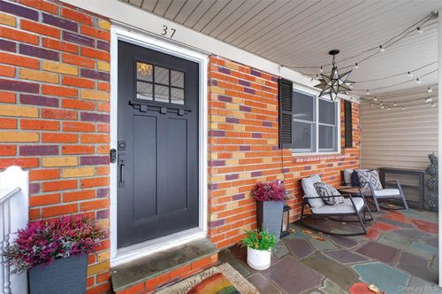 37 Hilda Dr, Mahopac, NY, 10541-2524 | Card Image