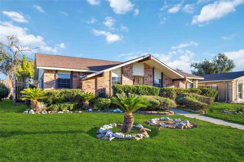 14515 Merry Meadow Dr, Houston, TX, 77049-4319 | Card Image