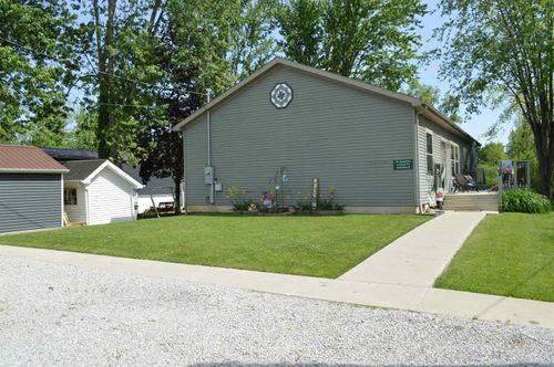 13 Ems T4 Ln, North Webster, IN, 46555-9384 | Card Image