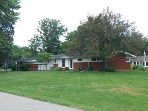 26150 Barbados Rd, Farmington Hills, MI, 48334-4700 | Card Image