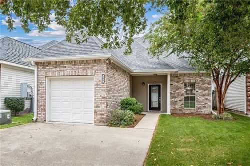 308 Lismore Ln, Covington, LA, 70433-6134 | Card Image