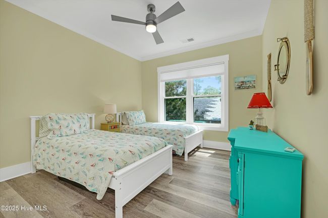 115 Ne 7 Th St, House other with 3 bedrooms, 2 bathrooms and null parking in Oak Island NC | Image 22