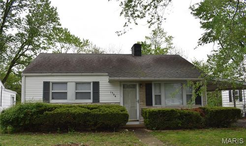1504 Bel Aire Drive, Belleville, IL, 62220 | Card Image