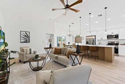 8635 98th Ct, Vero Beach, FL, 32967-3337 | Card Image