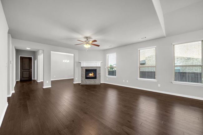 5461 Pronghorn Way, House other with 4 bedrooms, 4 bathrooms and null parking in Prosper TX | Image 9