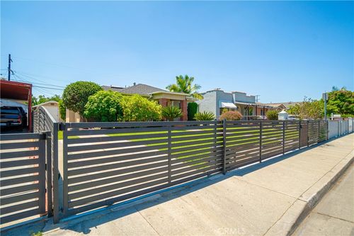 2828 Hill St, Huntington Park, CA, 90255-6338 | Card Image