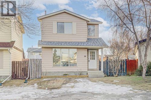 24 Erin Mount Cres Se, Calgary, AB, T2B2S3 | Card Image