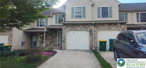 1600 Greystone Cir, ALBURTIS, PA, 18011-2724 | Card Image