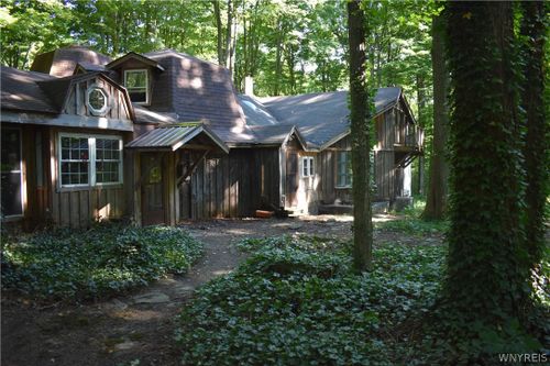 408 Hunt Rd, Cherry Creek, NY, 14723-9715 | Card Image