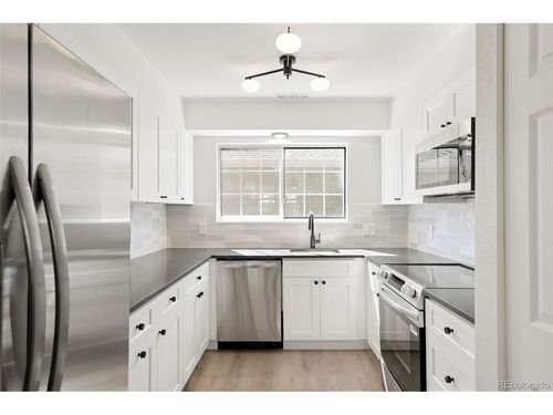 apt-24-6-3415 S Ammons St, Lakewood, CO, 80227-4994 | Card Image