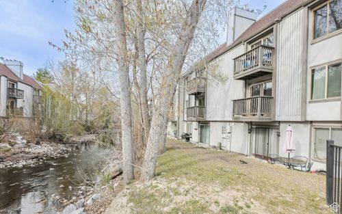 apt-d-440 E Creekside Cir, Murray, UT, 84107-6327 | Card Image