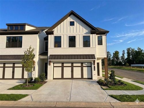 4158 Millstone Park Ln, Gainesville, GA, 30504-4727 | Card Image