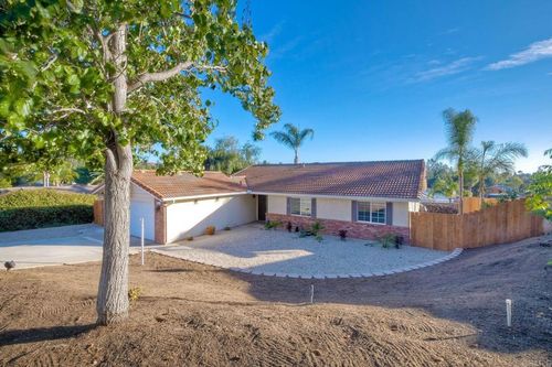 931 La Rue, Fallbrook, CA, 92028 | Card Image