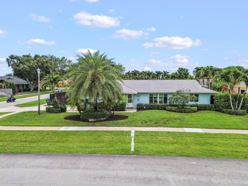 11249 Pine Valley Dr, Wellington, FL, 33414-5815 | Card Image
