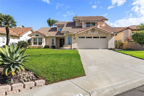 2662 Magellan Ln, Vista, CA, 92081-8711 | Card Image