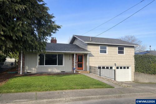 2955 Wedgewood Ct Ne, Salem, OR, 97301-2822 | Card Image