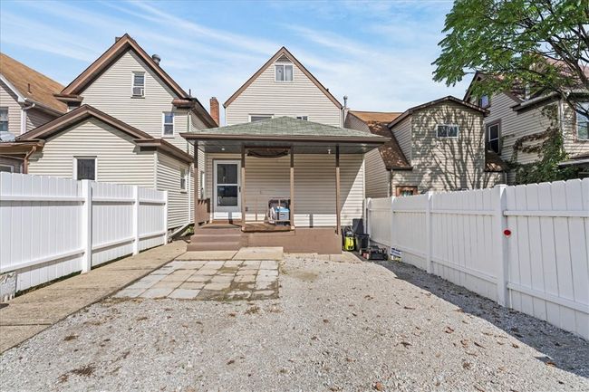 345 Grove St, House other with 3 bedrooms, 2 bathrooms and null parking in Mc Kees Rocks PA | Image 27